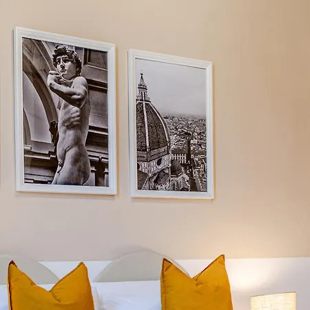 Alojamento de Acomodação e Pequeno-almoço Flux Your 3*