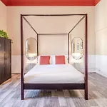 Flux Your Bed & Breakfast